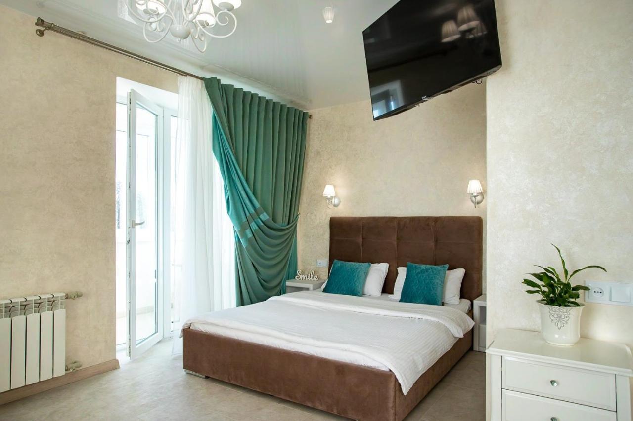 Студия Luxury в центре Николайев Екстериор снимка